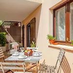 Les Embruns-5 By Interhome *
